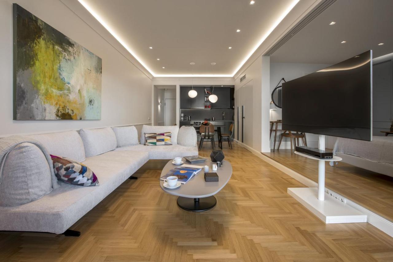 Chic Central Athens Apartment At Mavilli Sq. Buitenkant foto