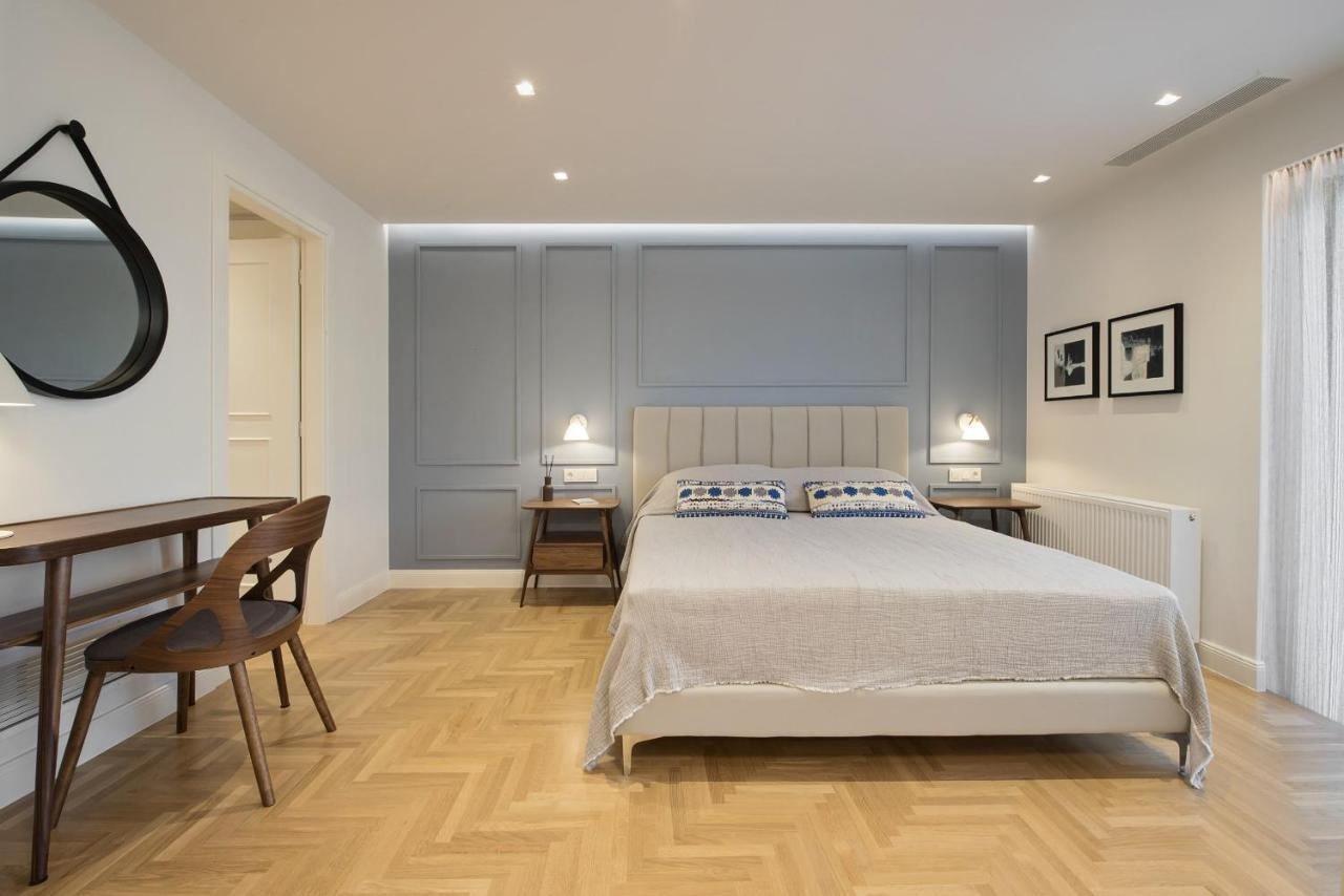 Chic Central Athens Apartment At Mavilli Sq. Buitenkant foto