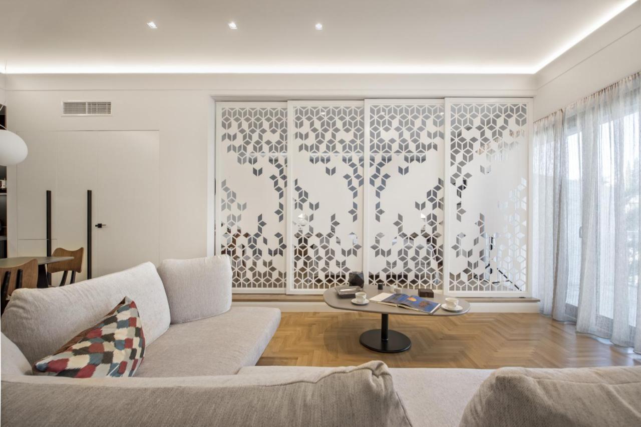 Chic Central Athens Apartment At Mavilli Sq. Buitenkant foto