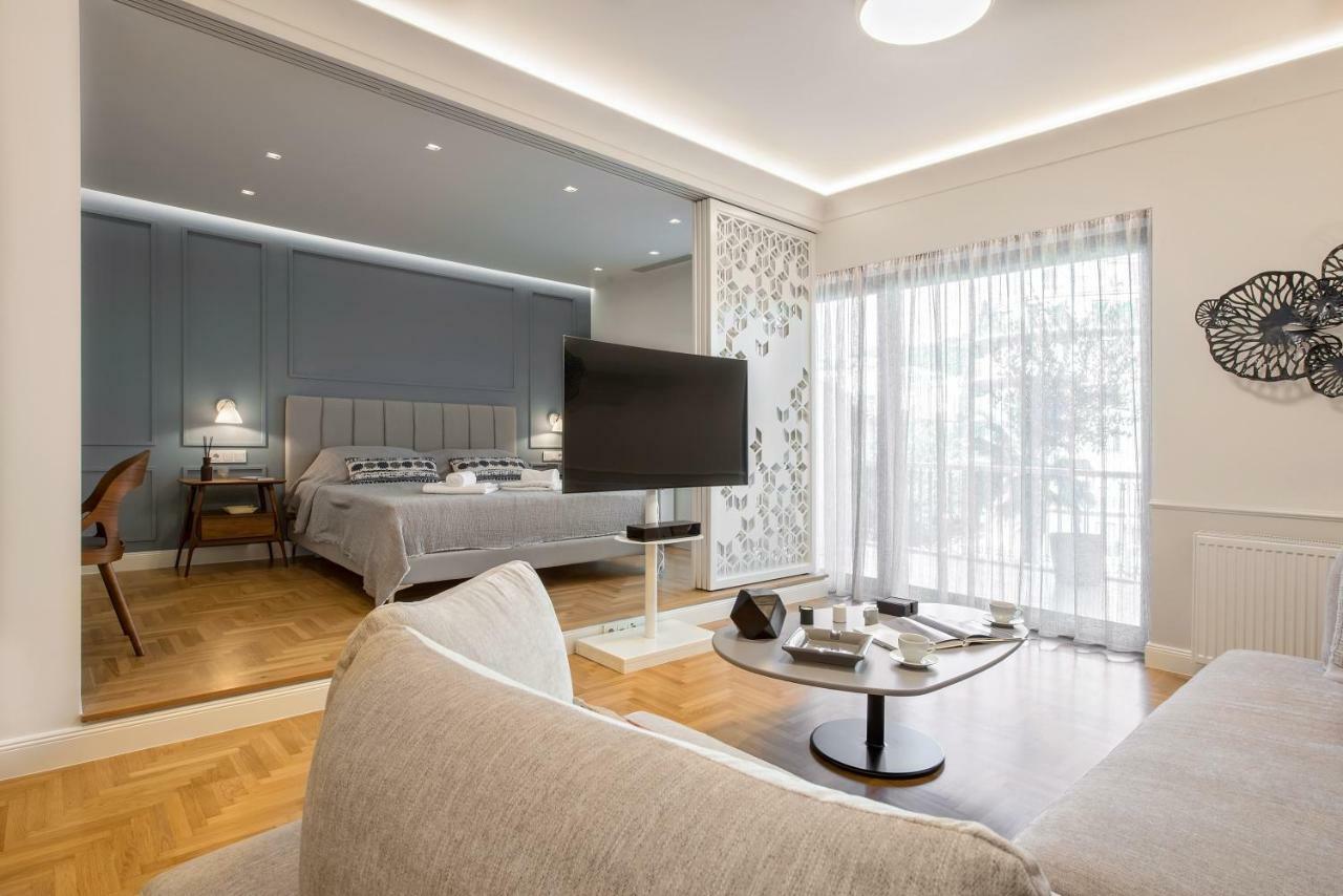 Chic Central Athens Apartment At Mavilli Sq. Buitenkant foto